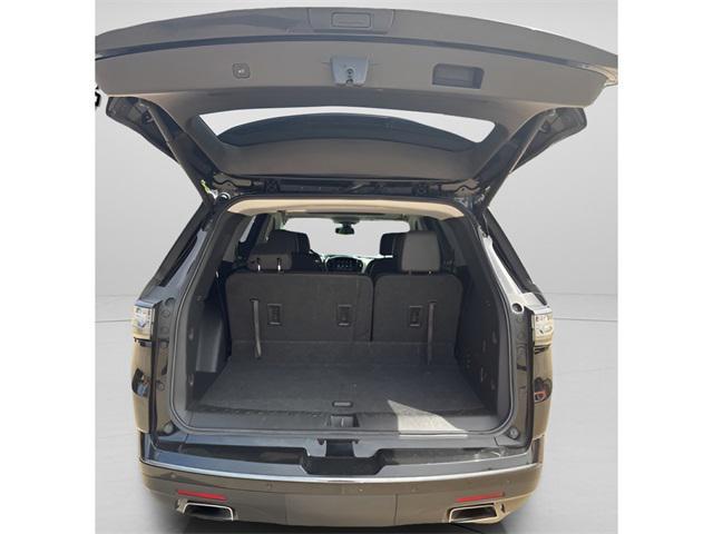 used 2020 Chevrolet Traverse car, priced at $22,296