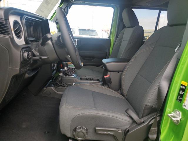 new 2025 Jeep Wrangler car, priced at $43,865