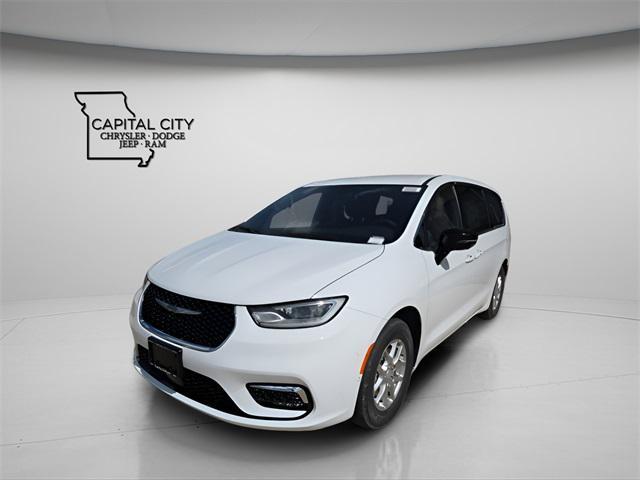 new 2025 Chrysler Pacifica car, priced at $38,225