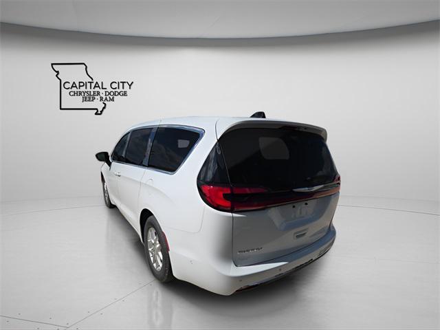 new 2025 Chrysler Pacifica car, priced at $38,225