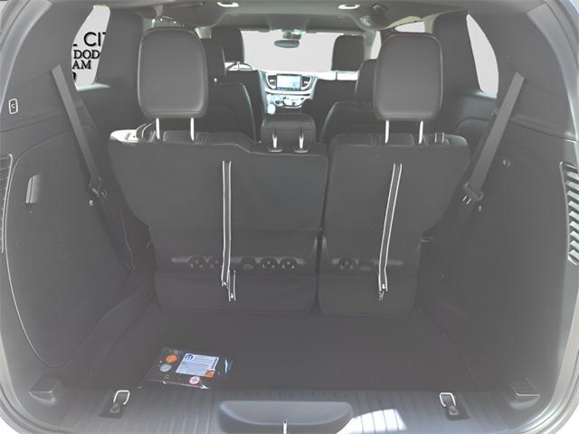 new 2025 Chrysler Pacifica car, priced at $38,225