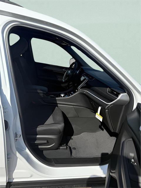 new 2025 Jeep Grand Cherokee L car, priced at $33,955