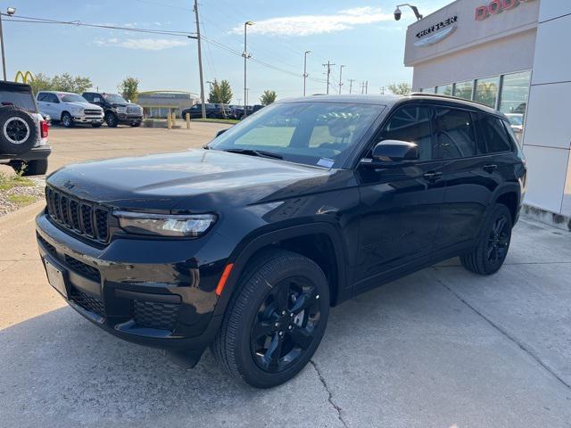 new 2025 Jeep Grand Cherokee L car, priced at $45,170