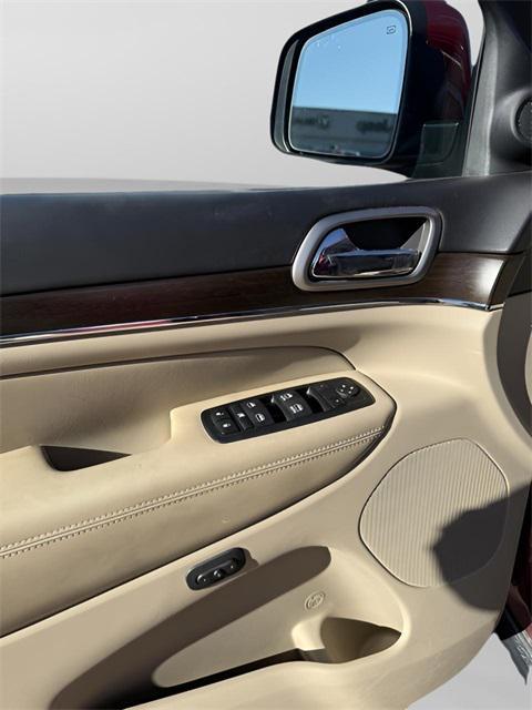 used 2014 Jeep Grand Cherokee car, priced at $10,000
