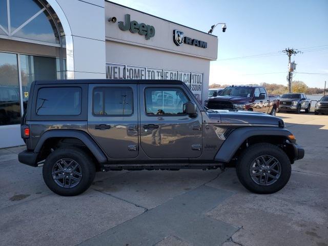 new 2024 Jeep Wrangler car, priced at $40,000