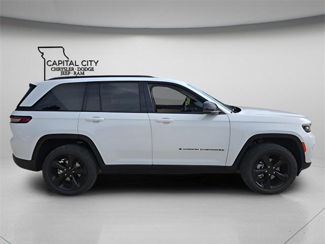 new 2025 Jeep Grand Cherokee car, priced at $46,815