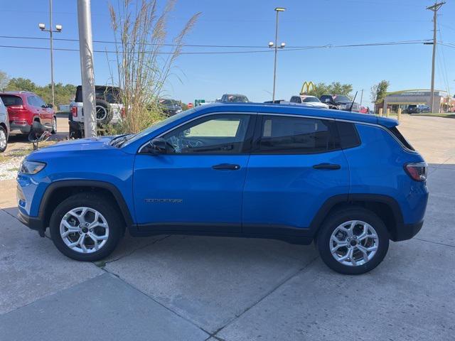 new 2025 Jeep Compass car, priced at $25,090