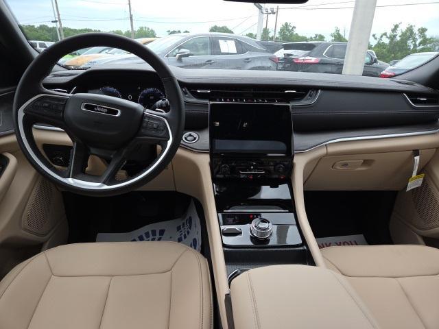 new 2025 Jeep Grand Cherokee L car, priced at $45,735