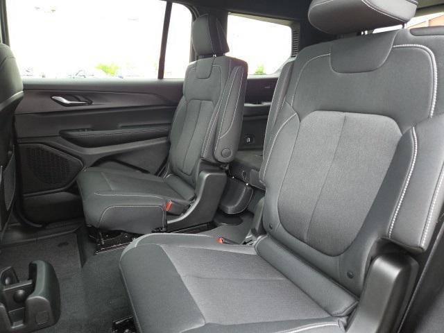 new 2025 Jeep Grand Cherokee L car, priced at $39,420