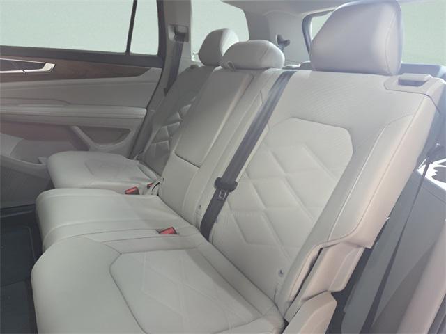 used 2024 Volkswagen Atlas car, priced at $32,907