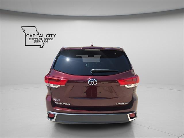 used 2017 Toyota Highlander car, priced at $17,381