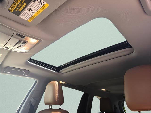 used 2017 Toyota Highlander car, priced at $17,381