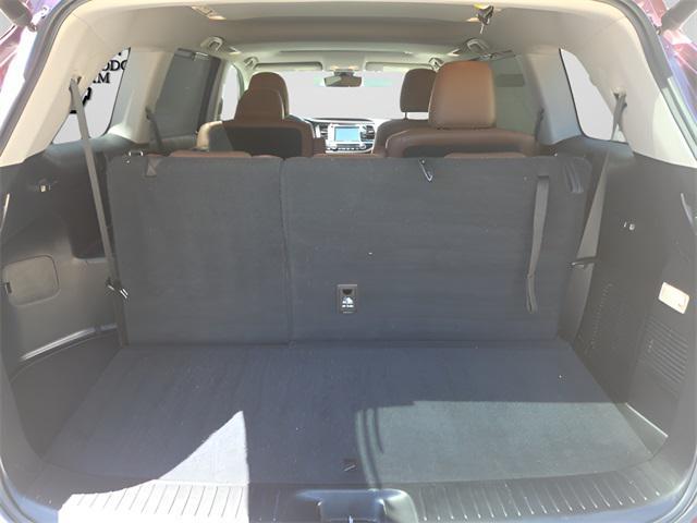 used 2017 Toyota Highlander car, priced at $17,381