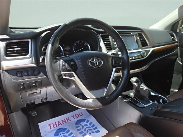 used 2017 Toyota Highlander car, priced at $17,381