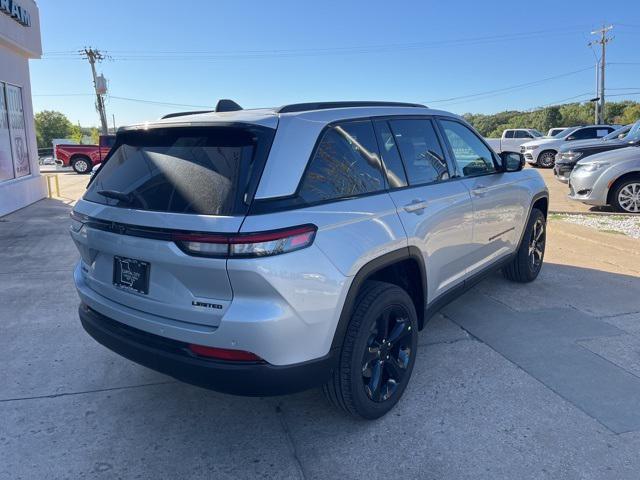 new 2025 Jeep Grand Cherokee car, priced at $50,955