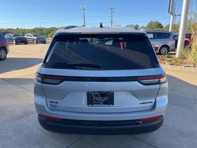 new 2025 Jeep Grand Cherokee car, priced at $50,955