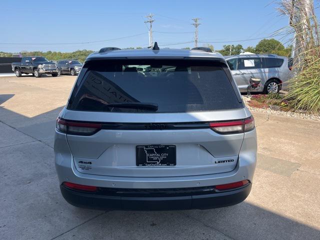 new 2025 Jeep Grand Cherokee car, priced at $44,015