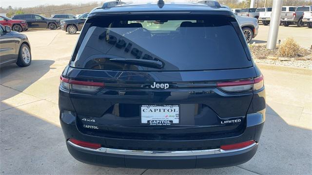 new 2024 Jeep Grand Cherokee car, priced at $39,810