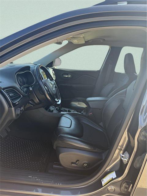 used 2020 Jeep Cherokee car, priced at $16,741