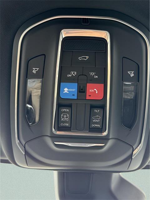 new 2025 Jeep Grand Cherokee car, priced at $33,840