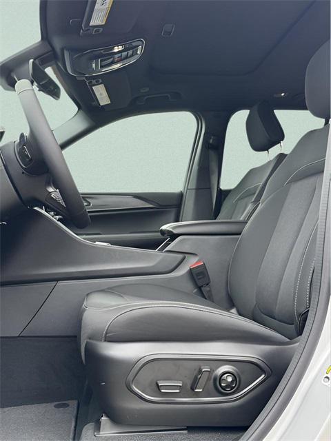 new 2025 Jeep Grand Cherokee car, priced at $33,840