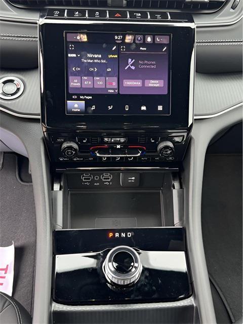 new 2025 Jeep Grand Cherokee car, priced at $33,840