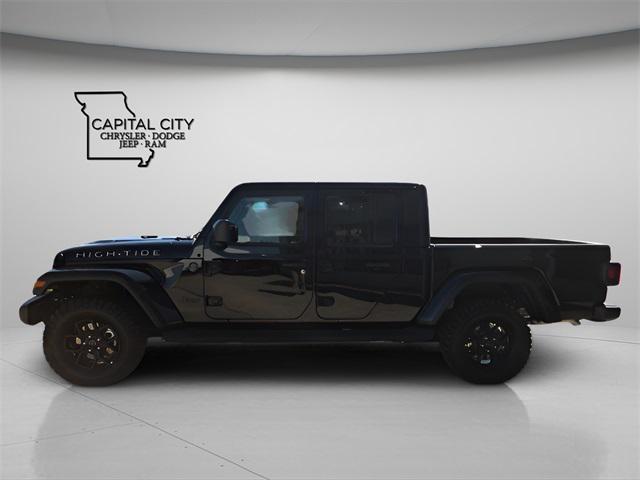 new 2025 Jeep Gladiator car, priced at $41,435