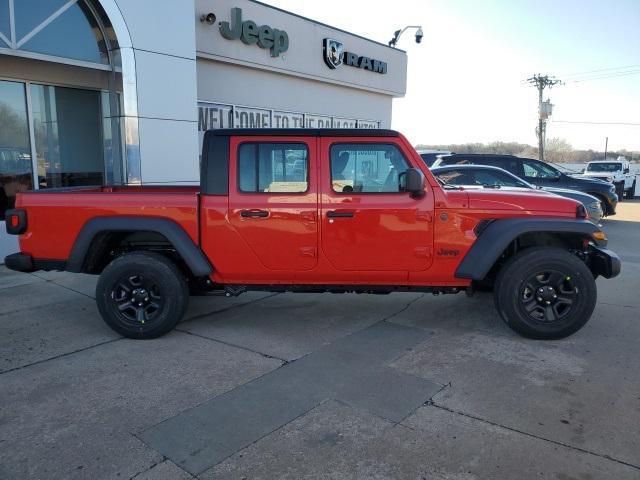 new 2025 Jeep Gladiator car, priced at $42,080