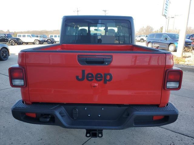 new 2025 Jeep Gladiator car, priced at $42,080