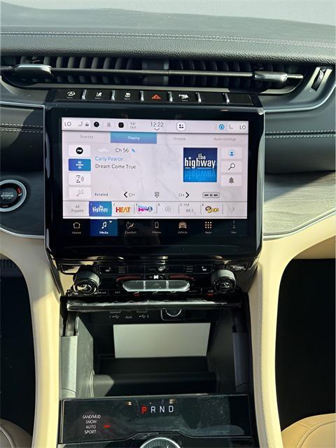 new 2025 Jeep Grand Cherokee L car, priced at $45,735