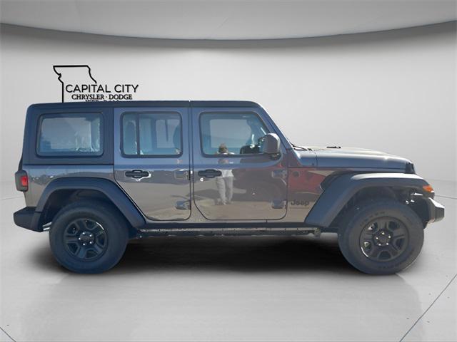 new 2026 Jeep Wrangler car, priced at $38,475