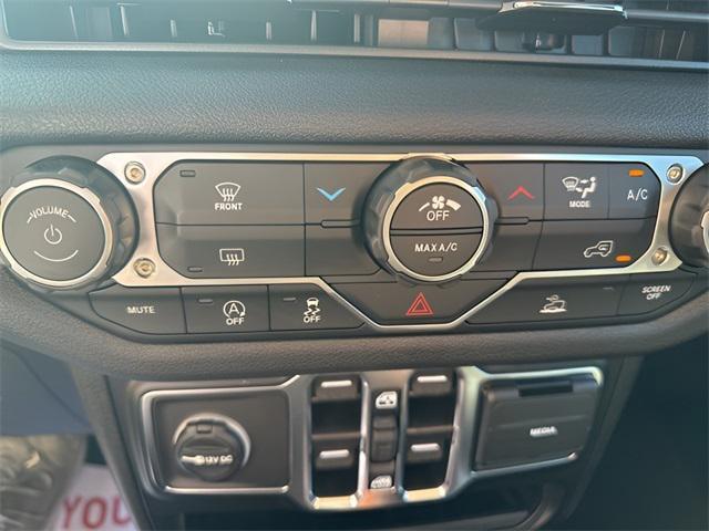 new 2026 Jeep Wrangler car, priced at $38,475