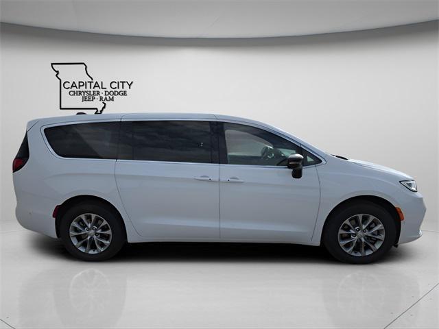 new 2025 Chrysler Pacifica car, priced at $41,720
