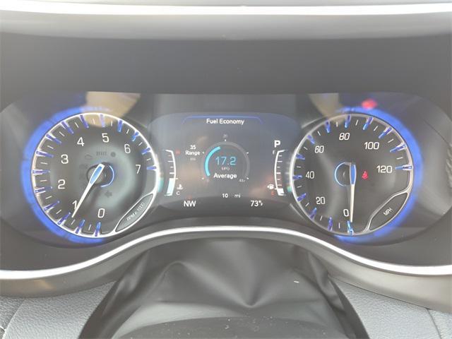 new 2025 Chrysler Pacifica car, priced at $41,720
