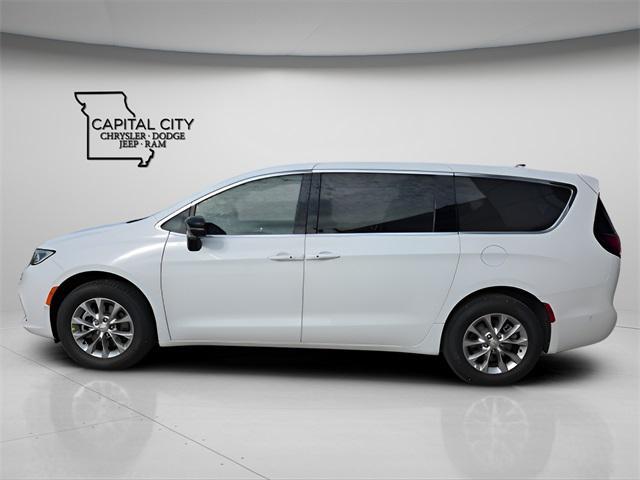new 2025 Chrysler Pacifica car, priced at $41,720