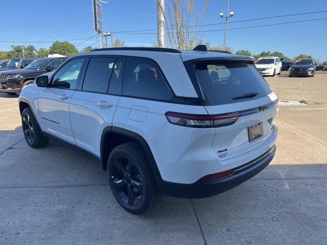 new 2025 Jeep Grand Cherokee car, priced at $45,935