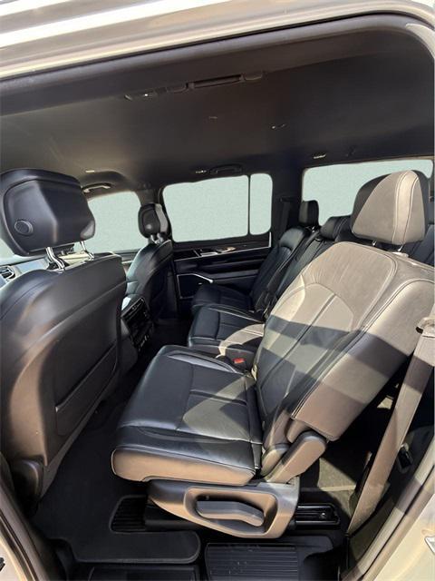 used 2022 Jeep Wagoneer car, priced at $36,499