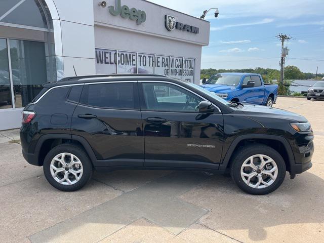 new 2025 Jeep Compass car, priced at $29,035