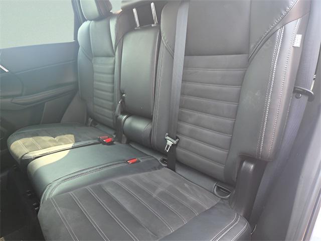 used 2023 Mitsubishi Outlander car, priced at $23,019