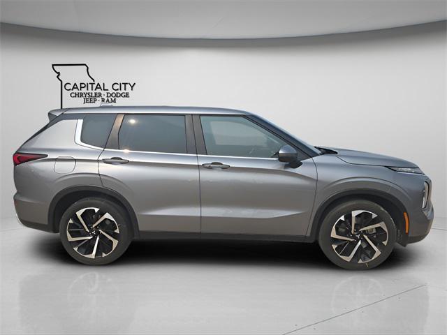 used 2023 Mitsubishi Outlander car, priced at $23,019