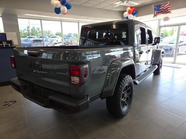 new 2025 Jeep Gladiator car, priced at $41,435