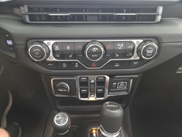 new 2025 Jeep Gladiator car, priced at $41,435