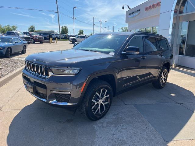 new 2024 Jeep Grand Cherokee L car, priced at $42,160