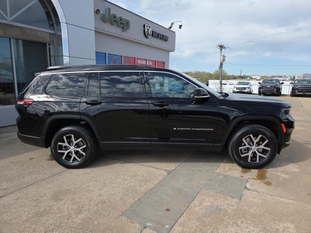 new 2025 Jeep Grand Cherokee L car, priced at $44,270