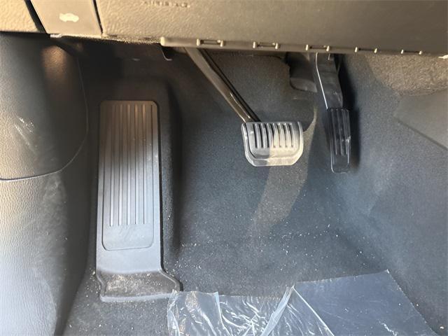 new 2025 Jeep Grand Cherokee car, priced at $37,840