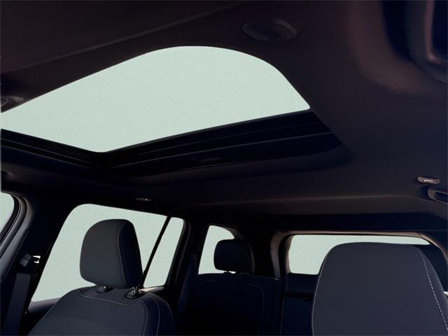 new 2025 Jeep Grand Cherokee car, priced at $37,840