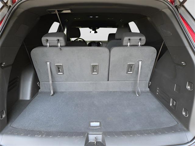 used 2023 Chevrolet Traverse car, priced at $25,136