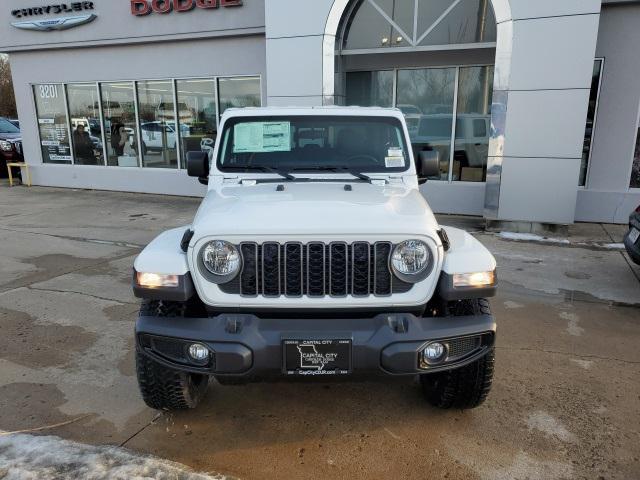 new 2025 Jeep Gladiator car, priced at $39,290