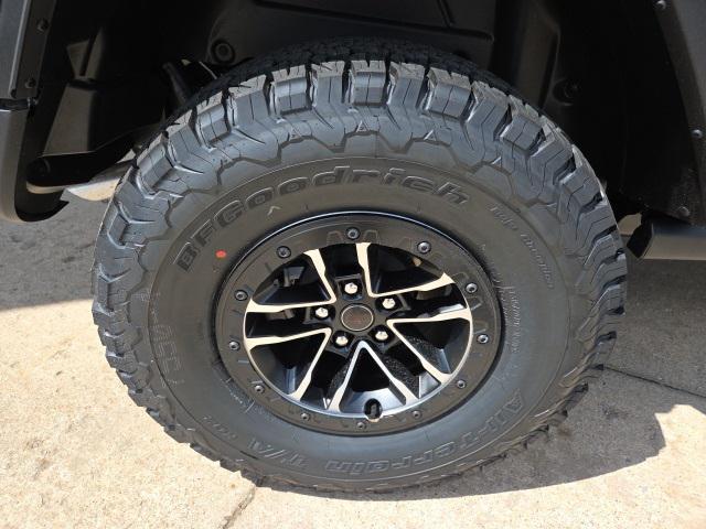 new 2025 Jeep Wrangler car, priced at $59,860