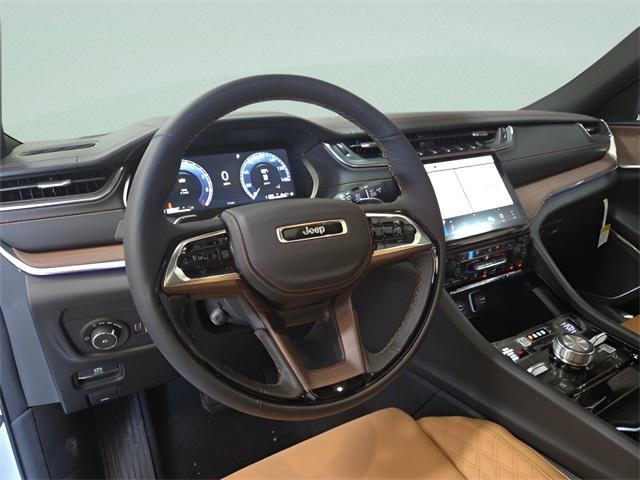 new 2025 Jeep Grand Cherokee L car, priced at $54,555